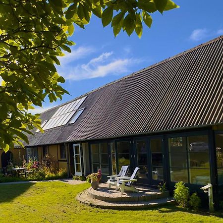 Dyrlev Bed & Breakfast Praesto Exterior photo