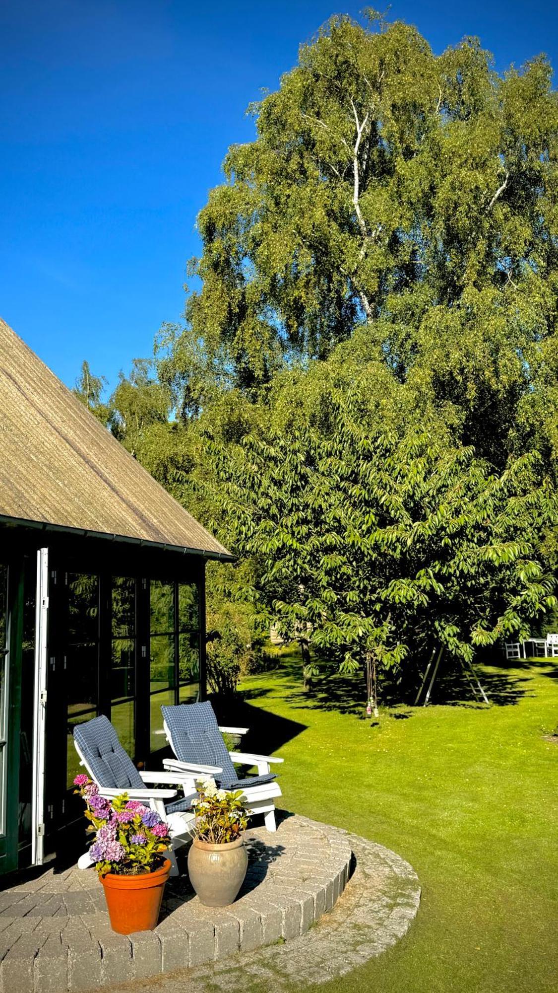 Dyrlev Bed & Breakfast Praesto Exterior photo